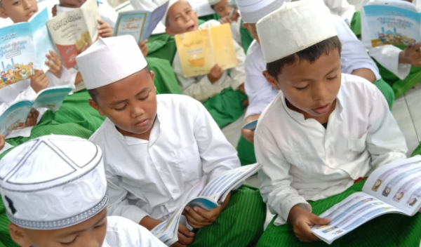 4 Tips Agar Kegiatan Belajar di Rumah Tidak Membosankan